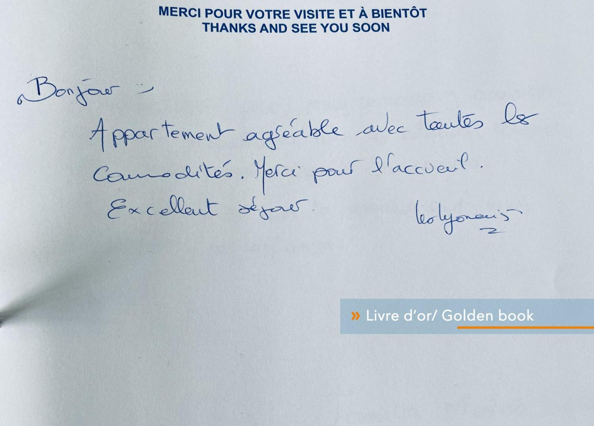 Appartement Parisien Neuf, Moderne Avec Une Grande Salon, 2 Chambres, 4 Lits, Parking Gratuit, 15Min De Paris Et 13 Min Aeroport Orly Витри-сюр-Сен Экстерьер фото